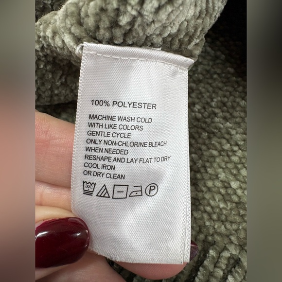 Tommy Bahama Women's Sweater Green  Chenille Knit Top Boat Neck Boxy Cozy Sz L - Picture 9 of 9